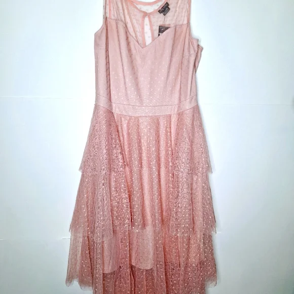 open lace back dress Women Plus Size Solid Pink Dobby Weave Square Neck Thigh-High Slit Fit &  Flare Maxi Dress main image 0